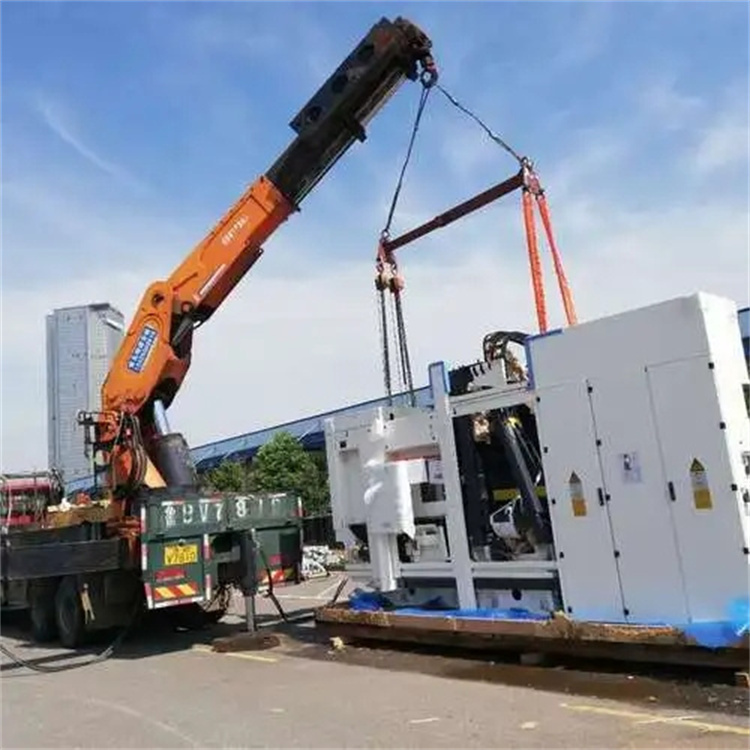 郑州附近小吊车联系方式|8-16吨|本地及时服务