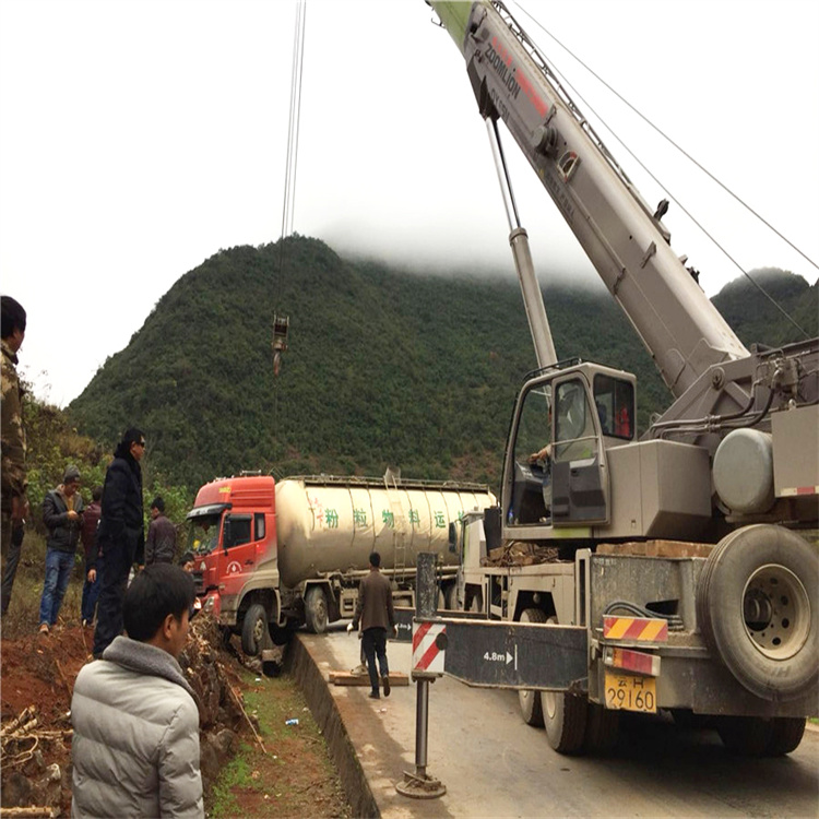 郑州吊车道路救援24小时